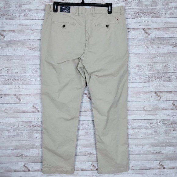 Tommy Hilfiger Mens Pants 36/30 TH Flex Tan 91 - Picture 2 of 5
